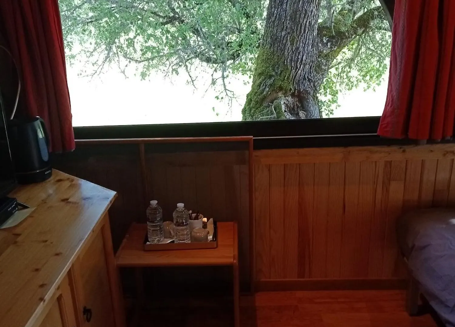 Chambres D'Hote Mas De Bouzou Grezes  Bed & Breakfast