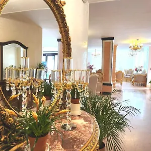 Royal Paris Hotel Ivry-sur-Seine